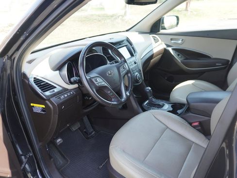 Used 2017 Hyundai Santa Fe Sport image 30