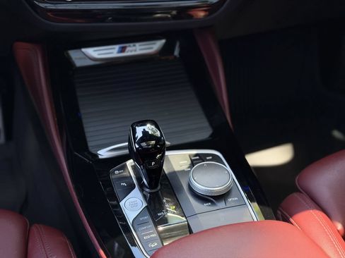 Used 2022 BMW X4 M40i w/ Premium Package AWD/4WD image 19
