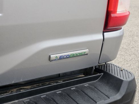 Used 2023 Ford F150 XL w/ Trailer Tow Package image 9