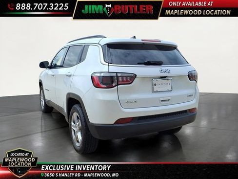 Used 2024 Jeep Compass Latitude AWD/4WD image 2