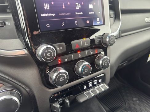 New 2026 RAM 1500 Big Horn AWD/4WD image 21