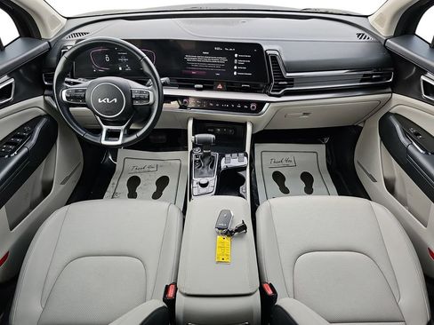 Used 2023 Kia Sportage EX image 11
