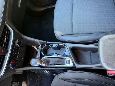 Used 2025 Buick Encore GX Preferred image 35