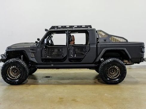 Used 2025 Jeep Gladiator Rubicon w/ Safety Group image 10