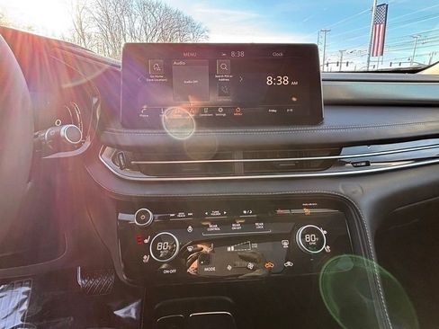 Used 2023 INFINITI QX60 Luxe w/ Performance Audio Package image 15