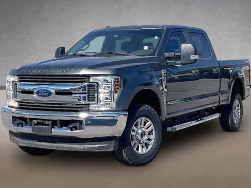 Used 2019 Ford F250 XL w/ STX Appearance Package AWD/4WD image 1