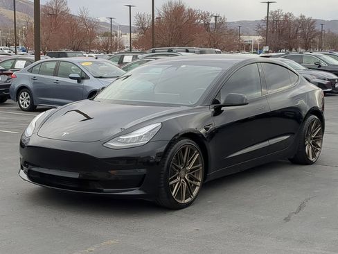 Used 2020 Tesla Model 3 Long Range image 10