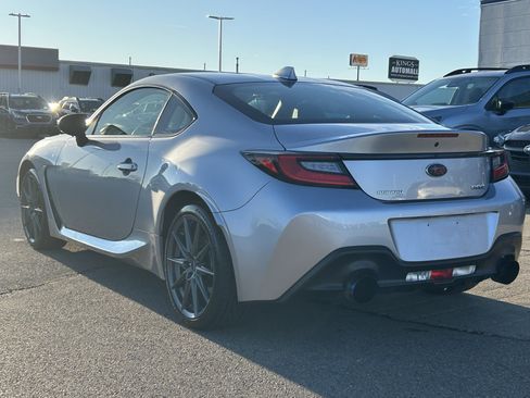 Used 2023 Subaru BRZ Limited w/ Popular Package #2 image 5