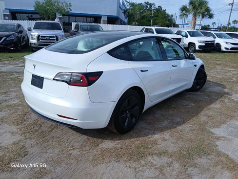 Used 2023 Tesla Model 3 Standard Range RWD image 5