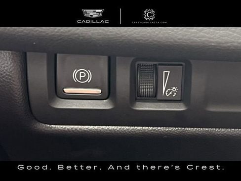 Used 2024 Cadillac XT4 Premium Luxury image 24