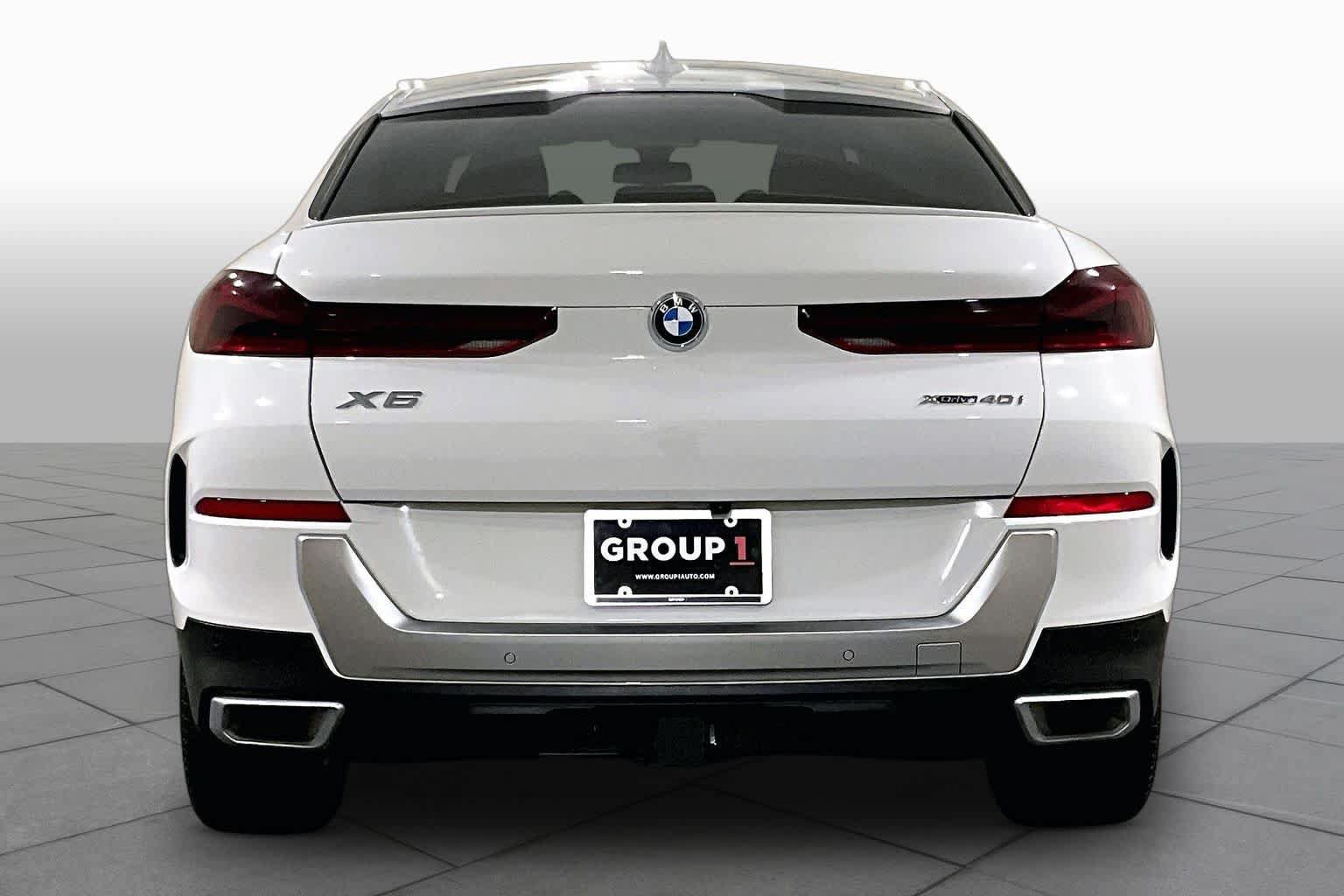 Used 2023 BMW X6 xDrive40i w/ Climate Comfort Package AWD/4WD image 4