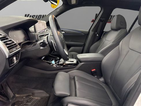 Used 2024 BMW X3 xDrive30i w/ Premium Package w/ZPA image 9