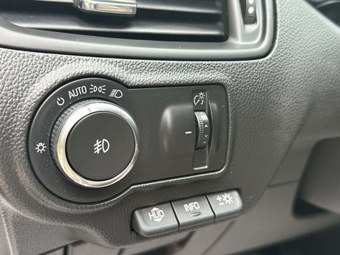Used 2017 Buick Envision Premium w/ LPO, Hit The Road Package AWD/4WD image 26