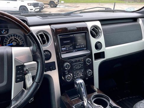 Used 2014 Ford F150 Platinum image 9