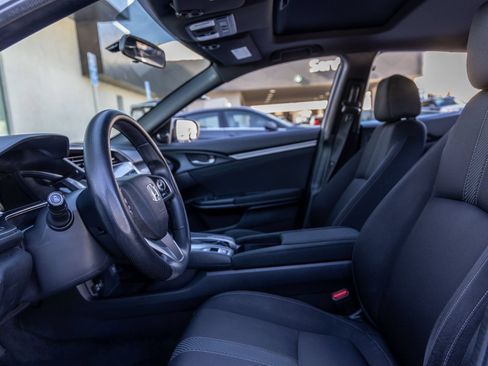 Used 2018 Honda Civic EX image 10
