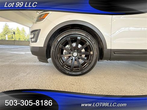 Used 2016 Ford Explorer Sport w/ Equipment Group 401A AWD/4WD image 26