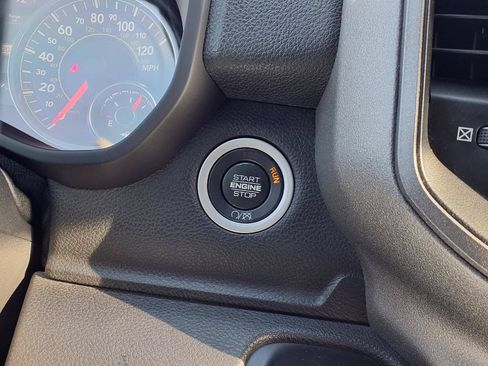 Used 2022 RAM 2500 Tradesman AWD/4WD image 15