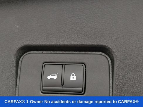 Used 2025 Nissan Rogue SV AWD/4WD image 15
