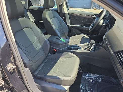 Used 2023 Volkswagen Jetta SEL FWD image 31