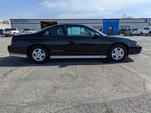 Used 2002 Chevrolet Monte Carlo SS w/ Preferred Equipment Group FWD image 11