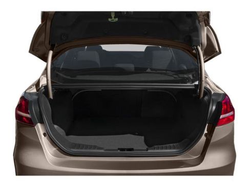 Used 2018 Ford Focus SE image 14