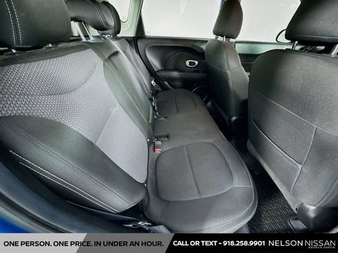 Used 2017 Kia Soul + w/ Designer's Package FWD image 24