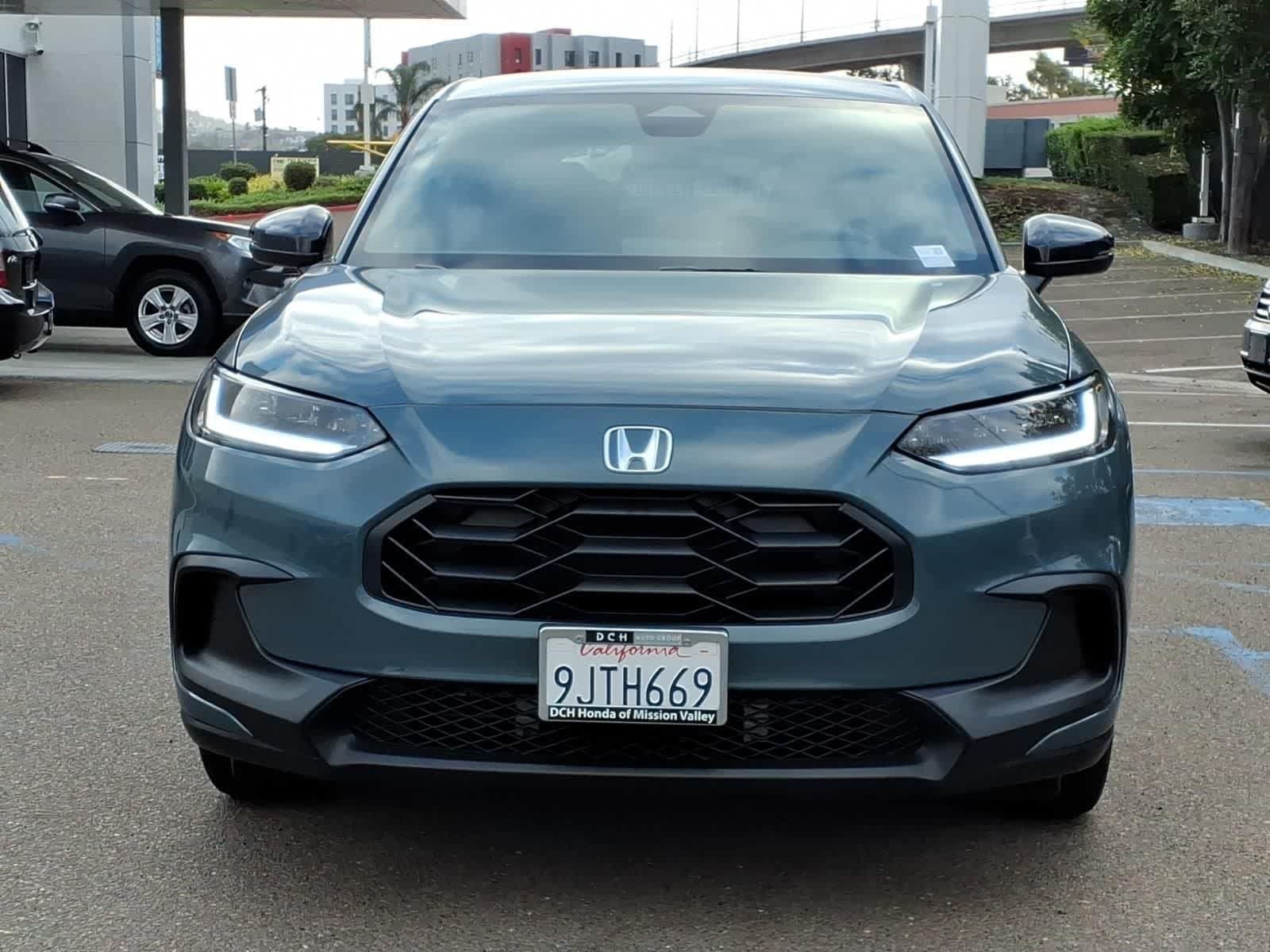 Used 2024 Honda HR-V Sport image 2