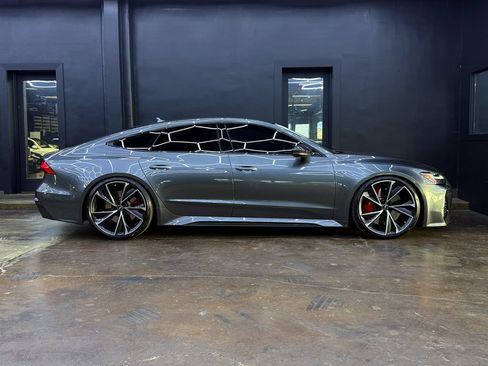 Used 2021 Audi RS 7 Sportback w/ Carbon Optic Package AWD/4WD image 9