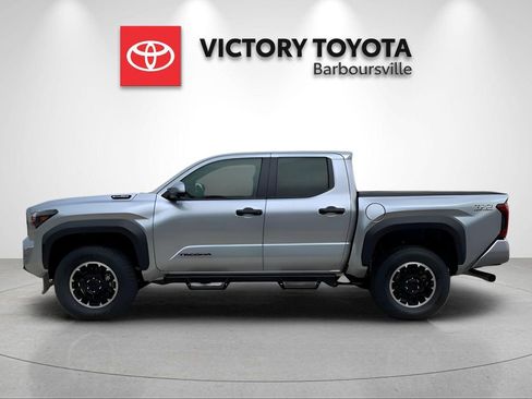 New 2025 Toyota Tacoma TRD Off-Road image 6