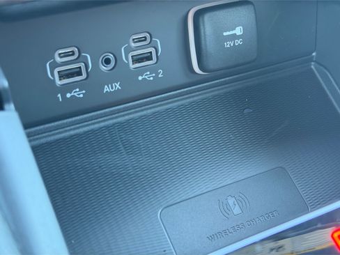 New 2025 Jeep Grand Cherokee L Laredo w/ Luxury Tech Group I AWD/4WD image 29
