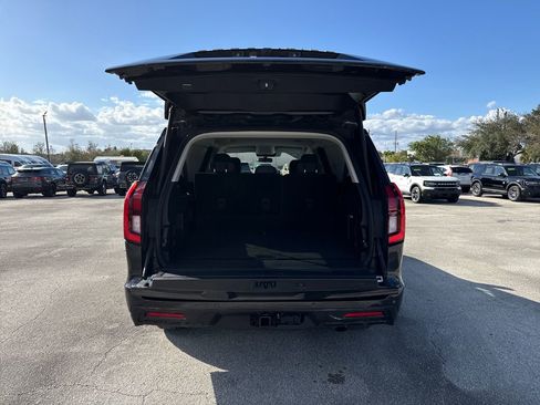 Certified 2025 Ford Expedition Max Active image 29