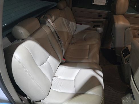 Used 2005 Chevrolet Silverado 1500 4x4 Crew Cab w/ Safe And Sound Package image 65