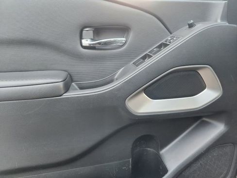 Certified 2023 Nissan Frontier SV w/ Technology Package image 19