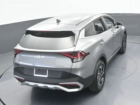 Used 2025 Kia Sportage LX image 42