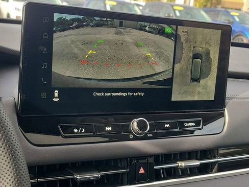 New 2026 Mitsubishi Outlander SE image 32