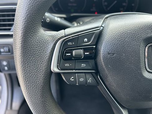 Used 2022 Honda Accord LX image 15