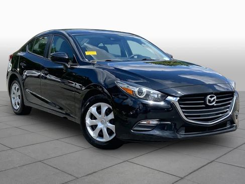 Used 2018 MAZDA MAZDA3 Sport FWD image 2