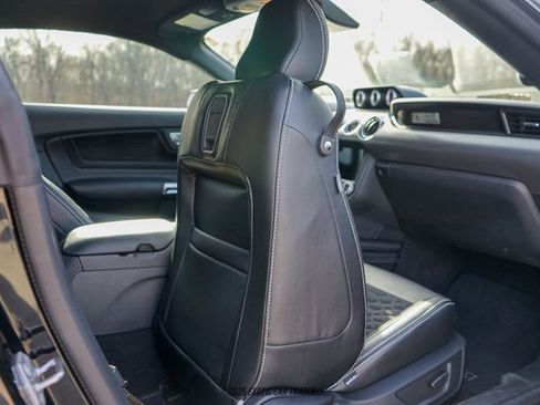 Used 2022 Ford Mustang GT Premium w/ GT Performance Package RWD image 38