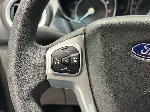 Used 2018 Ford Fiesta SE image 14