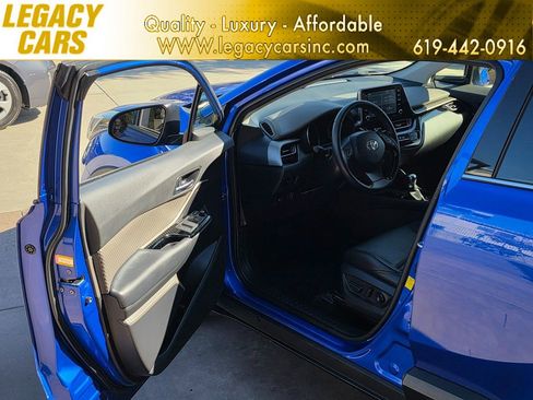 Used 2020 Toyota C-HR Limited image 48