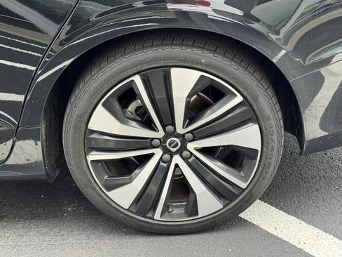 Used 2022 Volvo S60 B5 Momentum AWD/4WD image 10