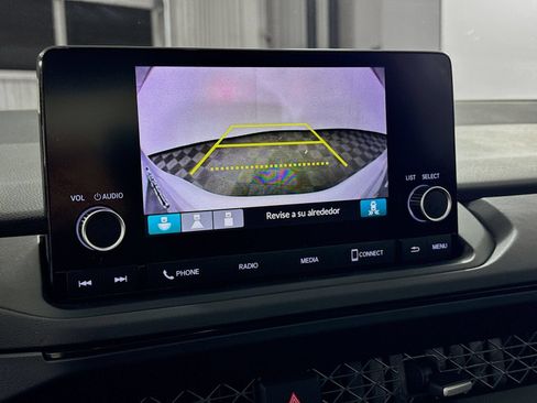 Used 2023 Honda Accord EX image 17