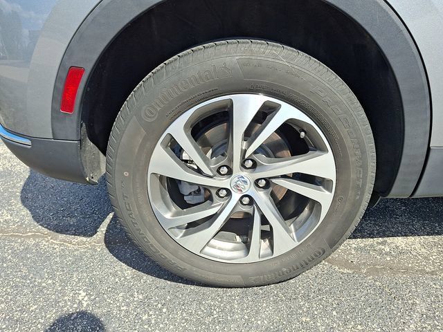 Used 2023 Buick Envision Essence AWD/4WD image 9