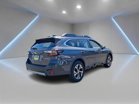 Used 2020 Subaru Outback Touring XT AWD/4WD image 5