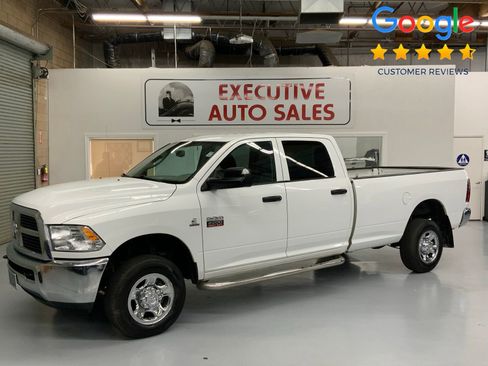 Used 2012 RAM 2500 ST w/ Chrome Appearance Group image 9