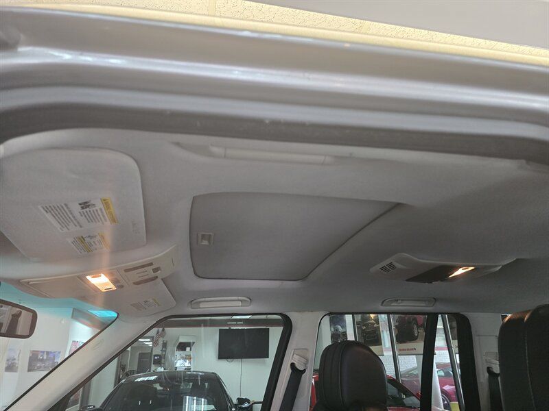 Used 2007 Land Rover Range Rover HSE AWD/4WD image 28