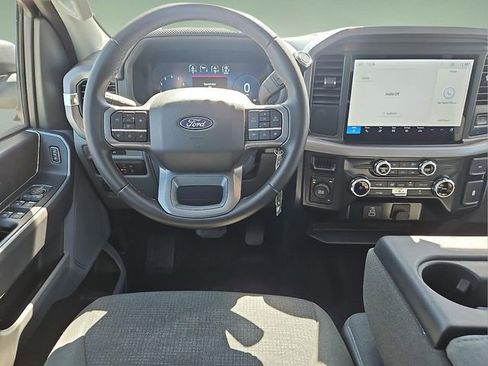 Used 2025 Ford F150 XLT w/ Equipment Group 301A Standard image 17