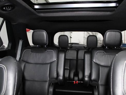 Used 2020 Ford Explorer ST w/ ST Street Pack image 25