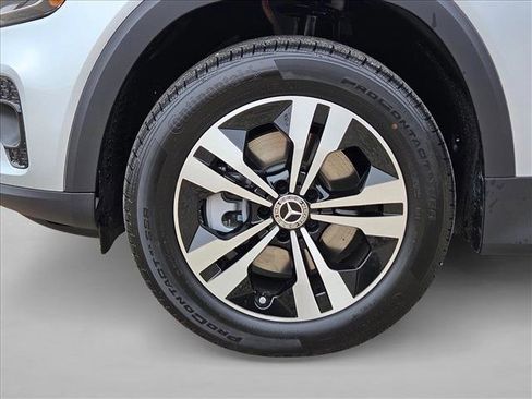 Certified 2026 Mercedes-Benz GLB 250 image 11