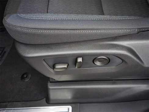 New 2026 Chevrolet Silverado 1500 LT w/ LPO, Dark Essentials Package image 21